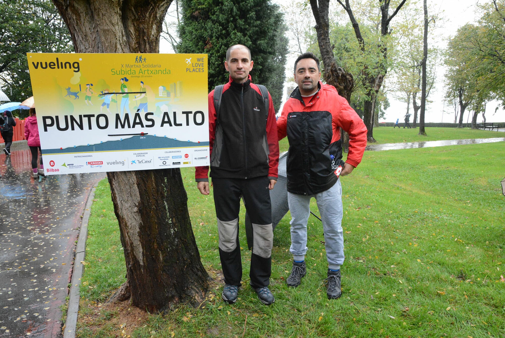 Foto 46 de la avituallamiento y mirador - Galería de la Subida a Artxanda 2019